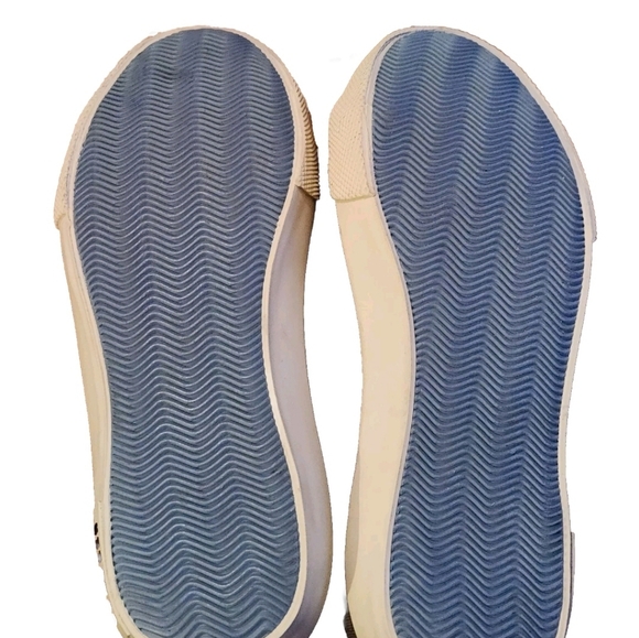 NWOT SeaVees Monterey Original Sneaker Size 5.5 Color Olive green - Picture 8 of 10